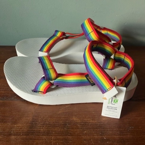 Teva Rainbow Strap Sandals - Picture 1 of 7